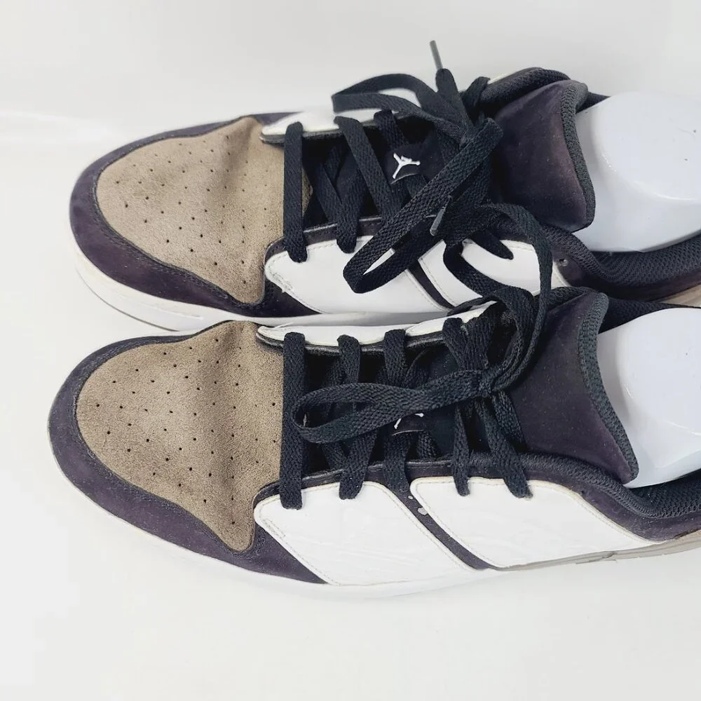 Jordan men taupe